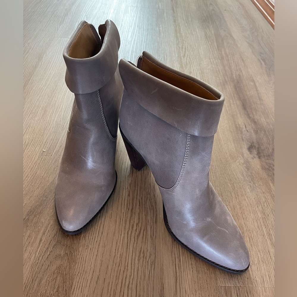 Lucky Brand Grey Gray bootie with back zipper Size 10